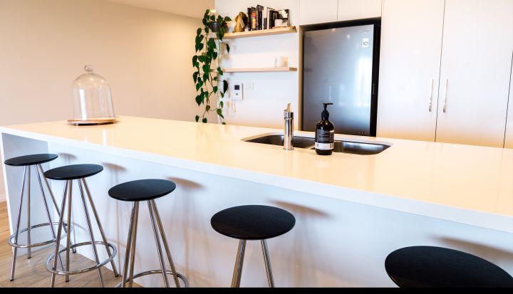 south melbourne stone repair South Melbourne benchtop repairs and polishing